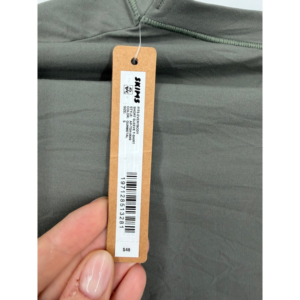 NEW SKIMS Fits Everybody Short Sleeve T-Shirt Gunmetal Grey Small AP-TSH-0649 - Picture 4 of 6